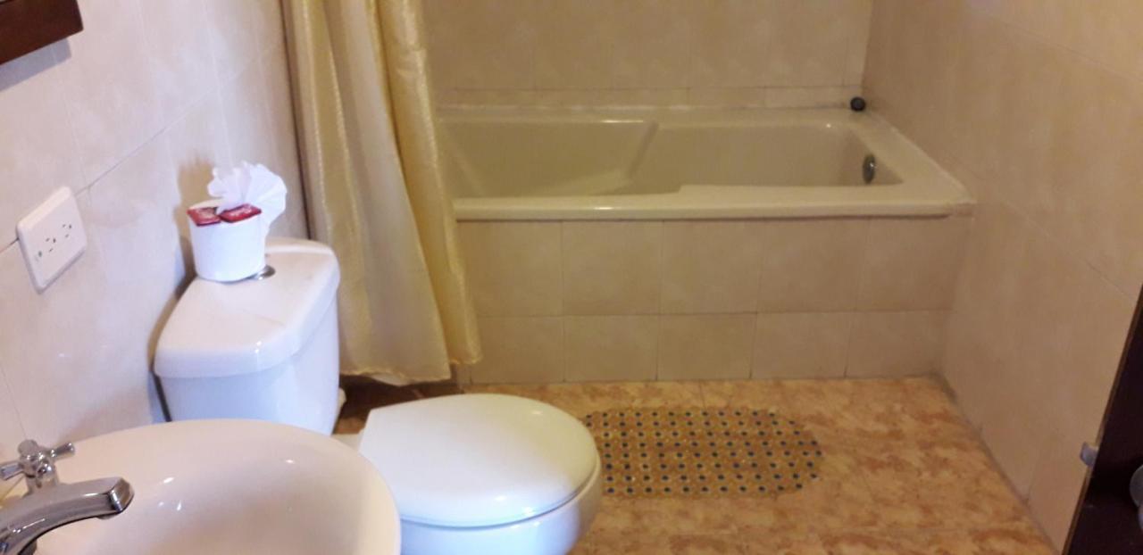 Hotel D' Oscar カリ エクステリア 写真